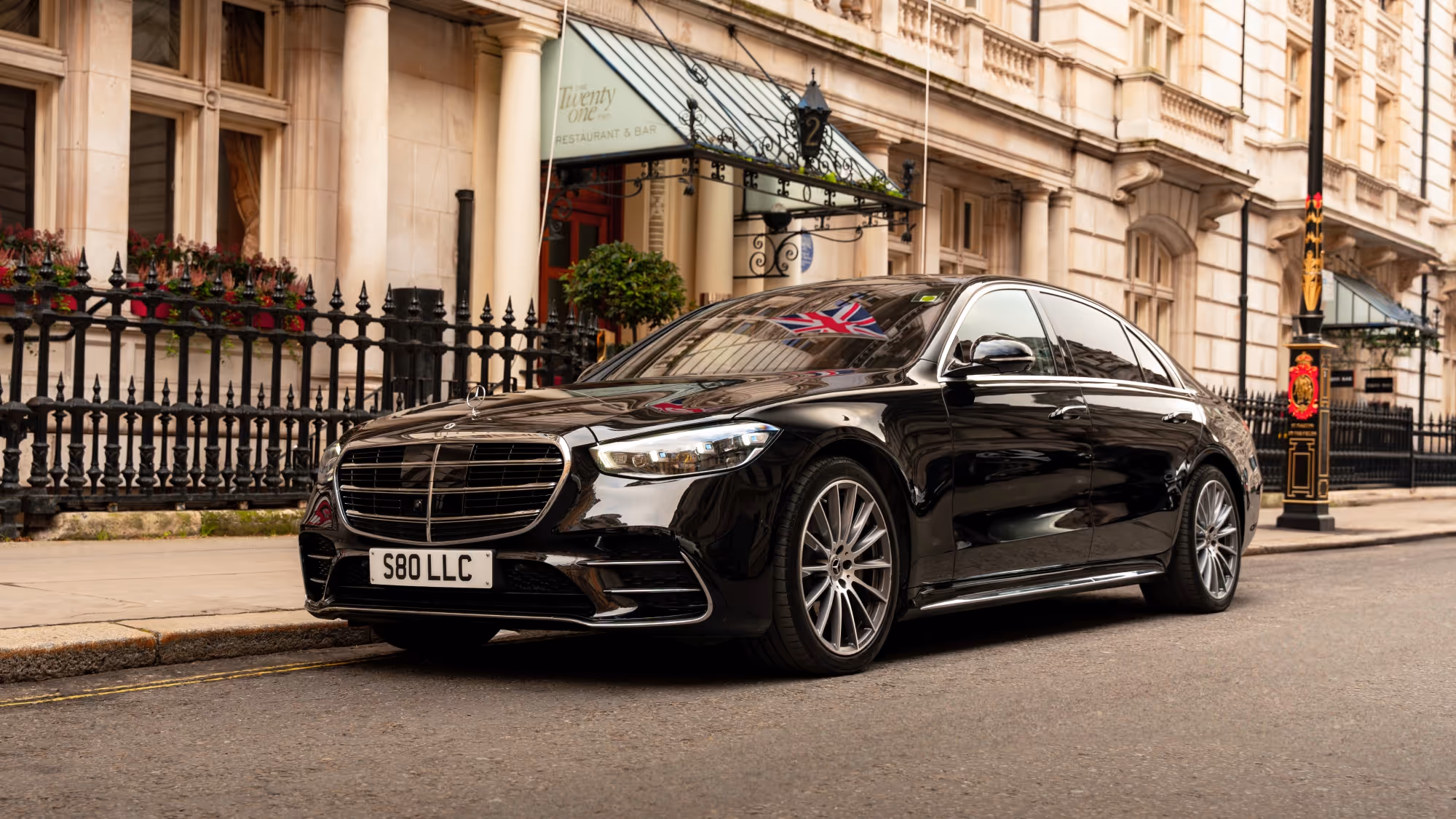 Mercedes S Class Chauffeur Hire for Wimbledon, Royal Ascot & Football Matches