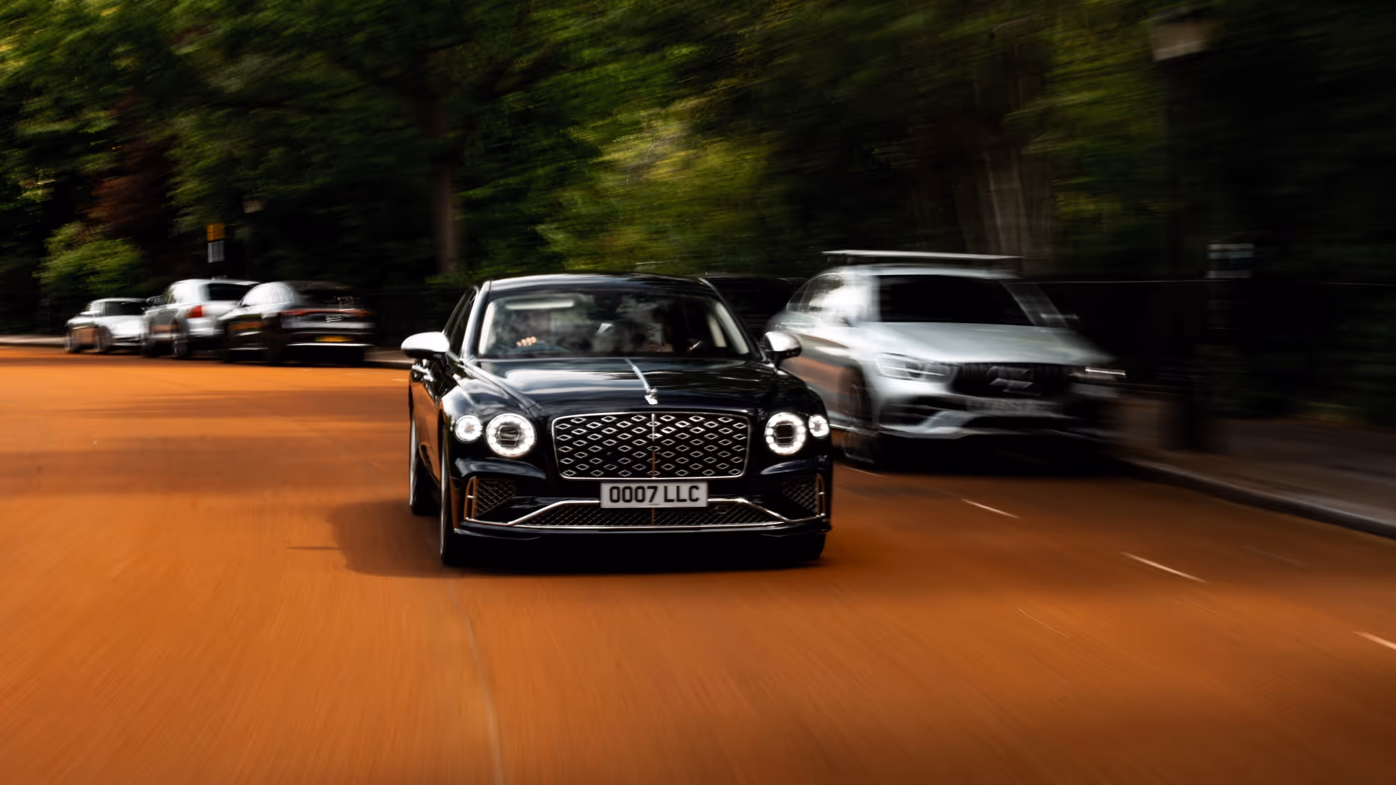 Exclusive Bentley Flying Spur Chauffeur Hire for VIPs & Celebrities