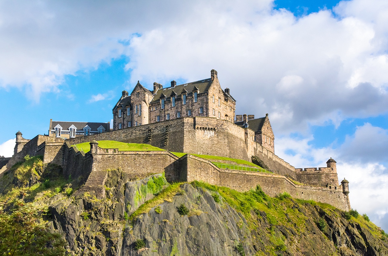 Edinburgh Castle as part of Gorse & thistle - Luxury Golf tours in Scotland and Ireland