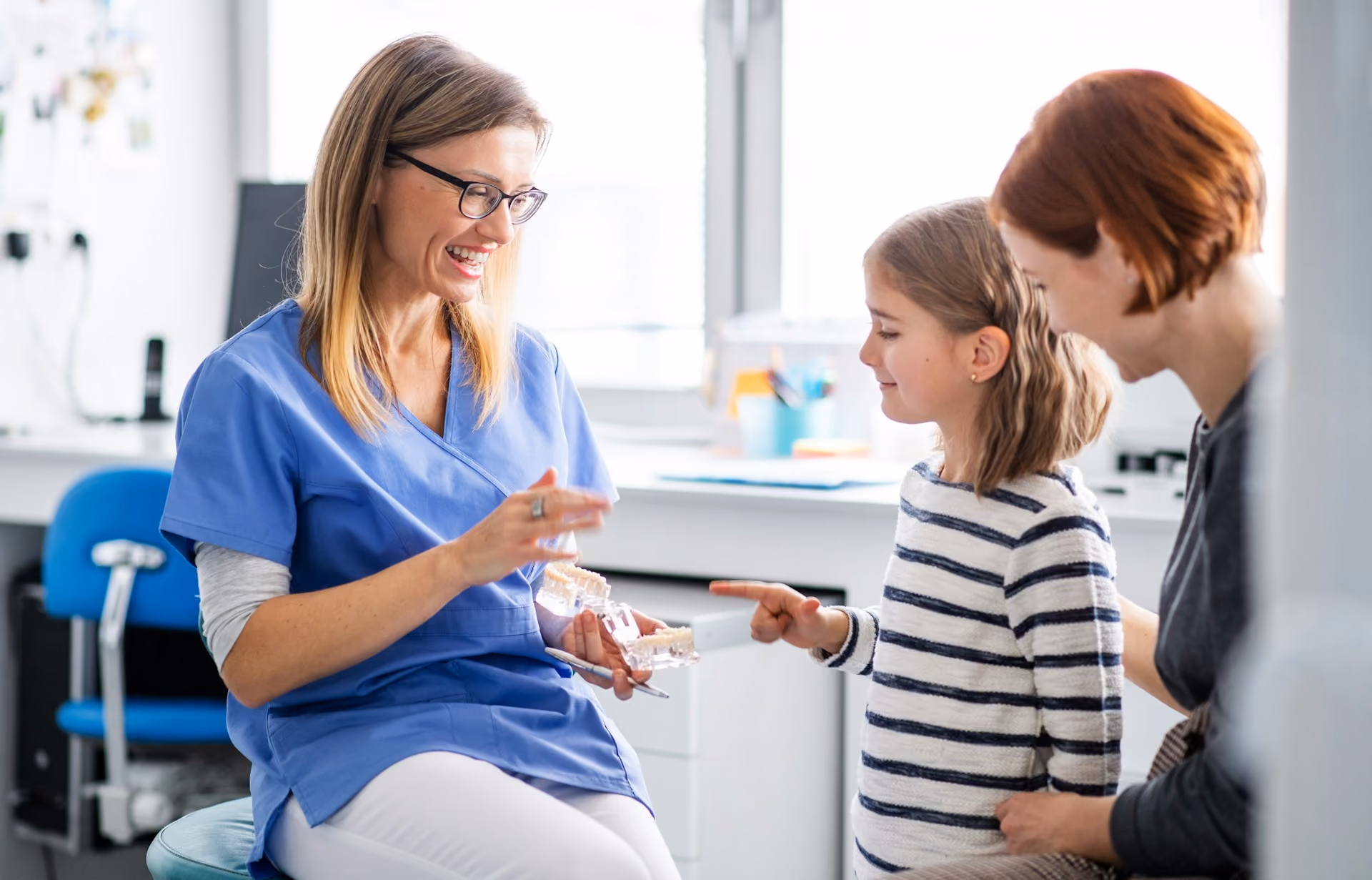 When to See a Dentist for Pediatric Needs