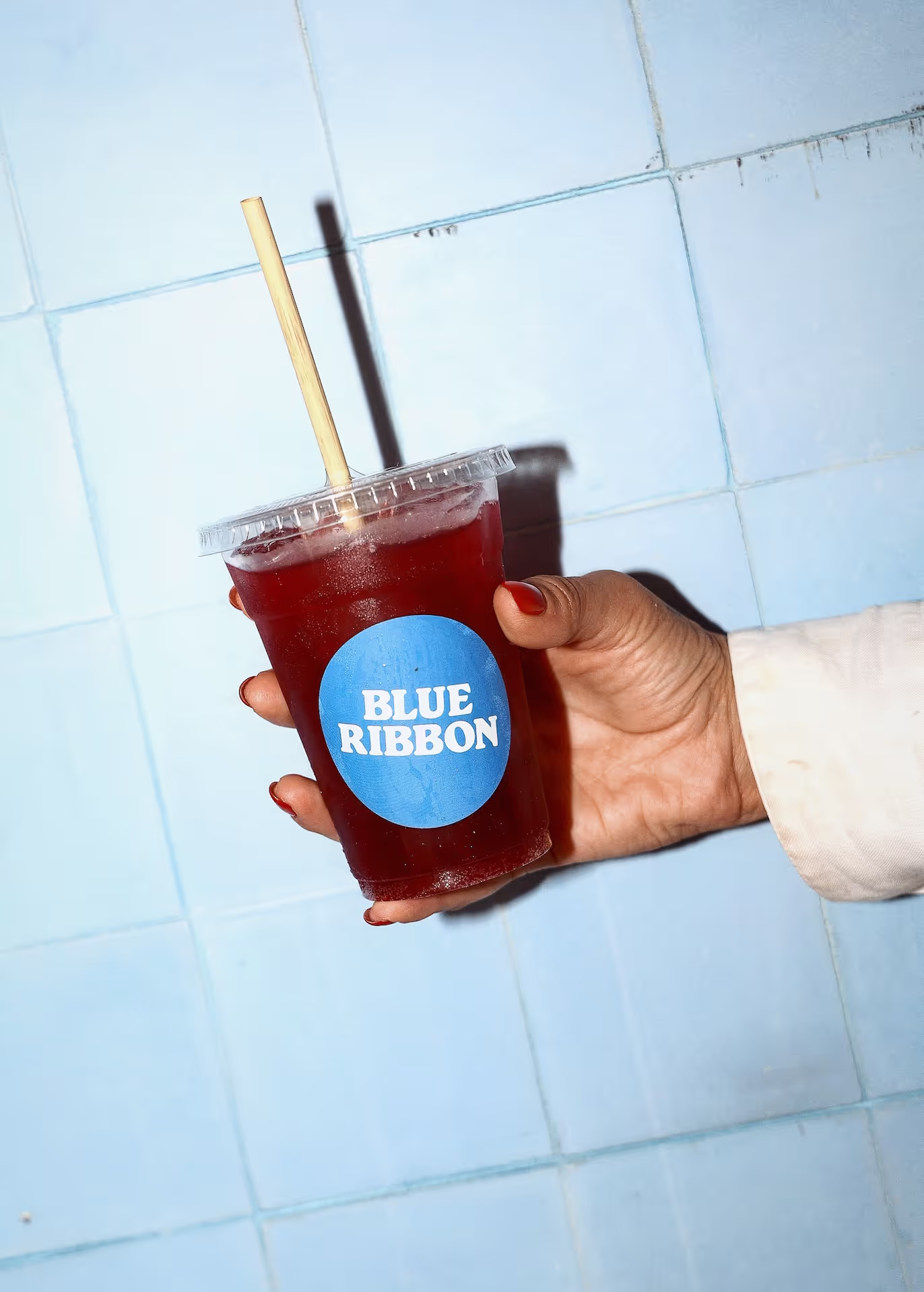 A coffee shop in Marrakech that offers healthy, vegetarian, organic, and bio breakfast, brunch, and lunch.