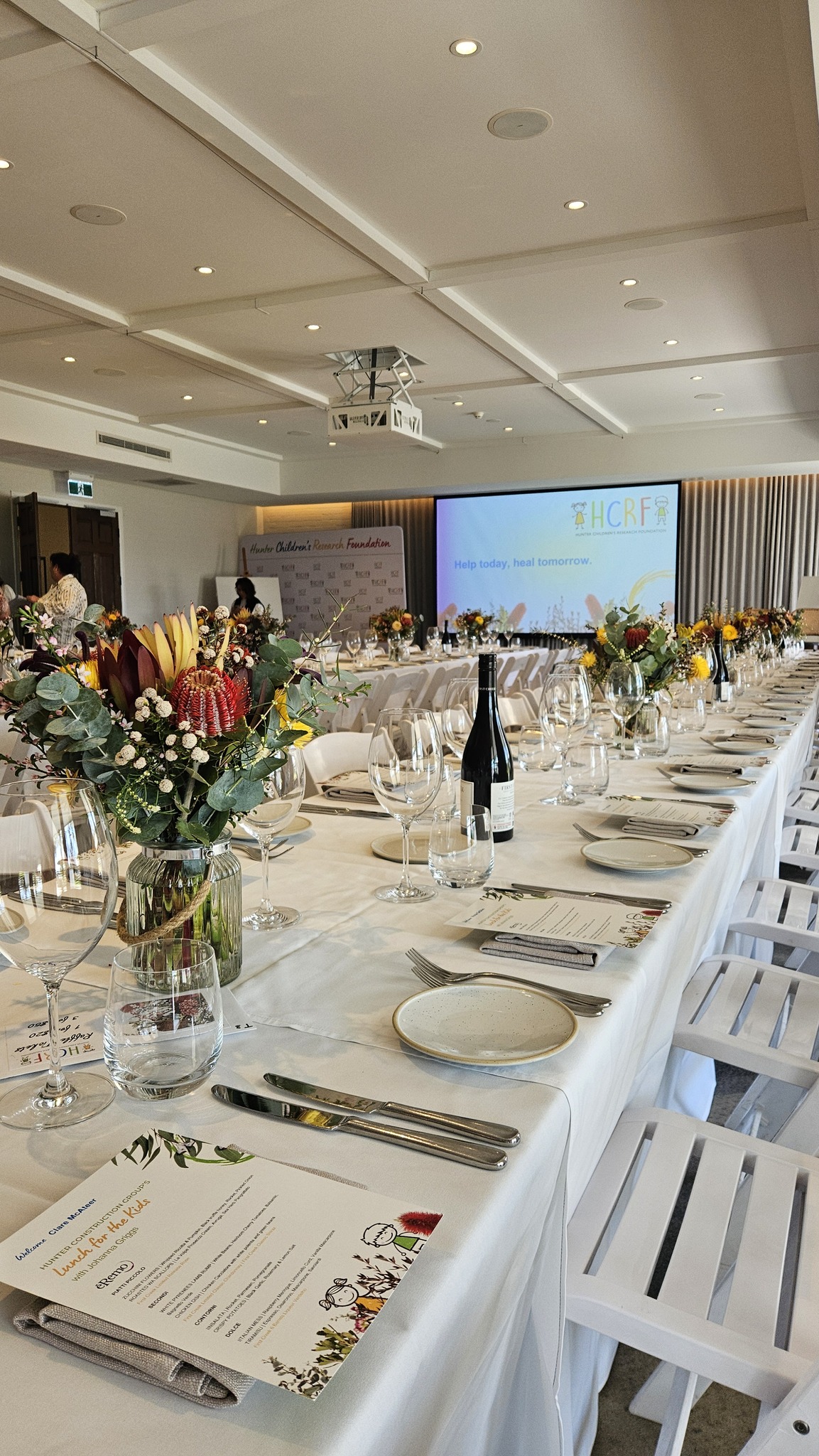 Elegant table set-up