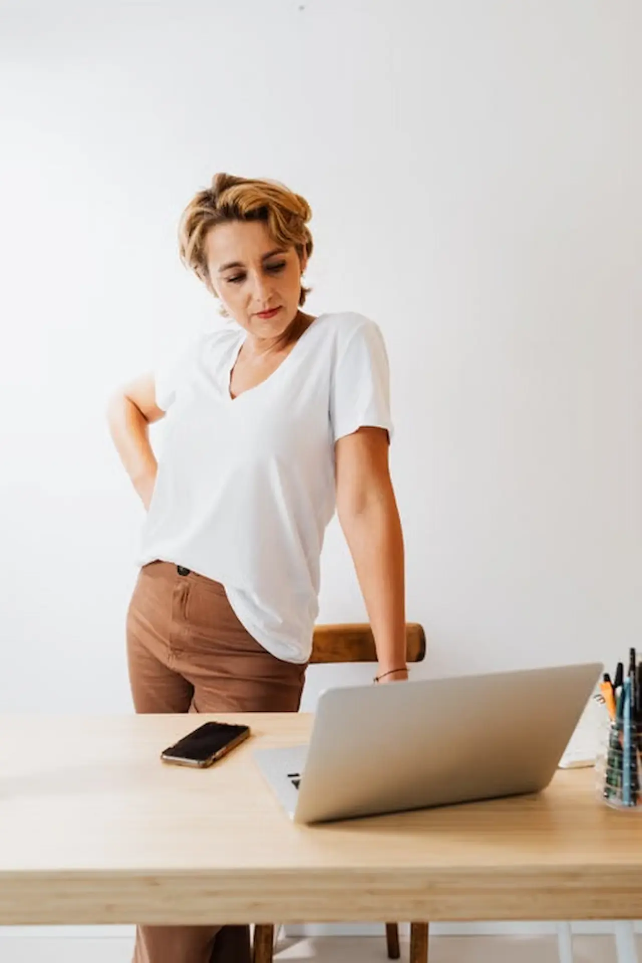 Office Desk Posture Guide for Neck and Back Comfort (Office Desk Posture)
