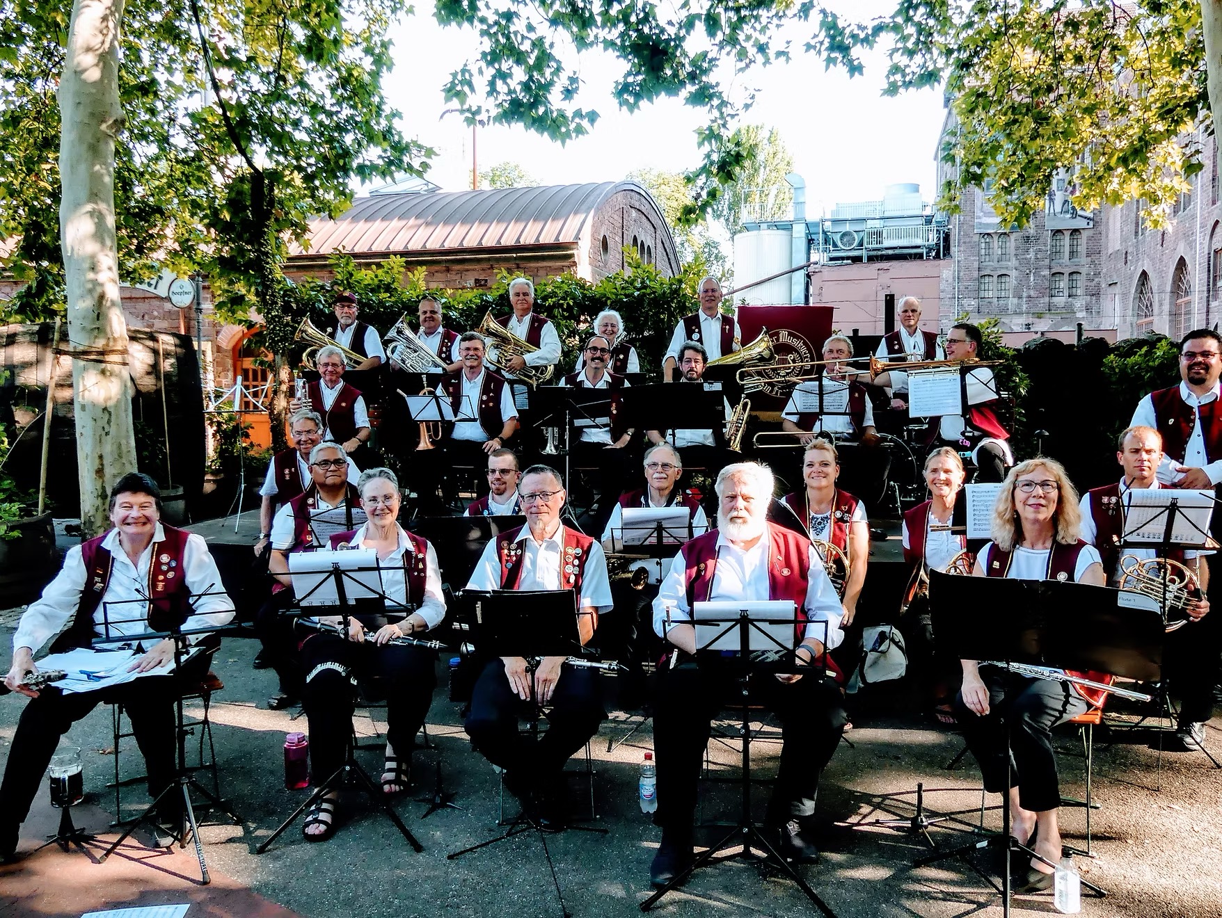 Concert 2-4 pm