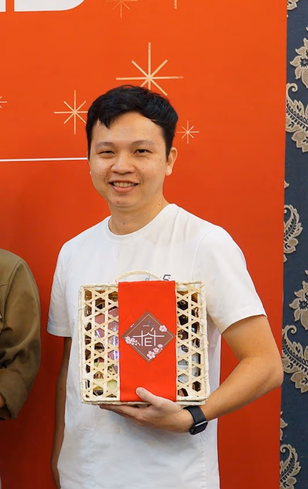 Tri on Journeyhorizon's year end party