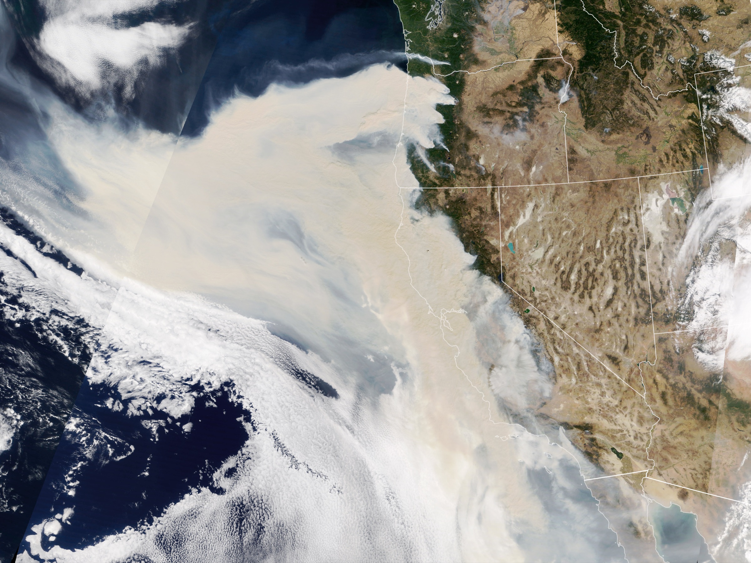 Northern Hemisphere Fire Season Is Back — All At Once: 1,352 Active Wildfire Perimeters Across Five Continents in a Single 24 Hours