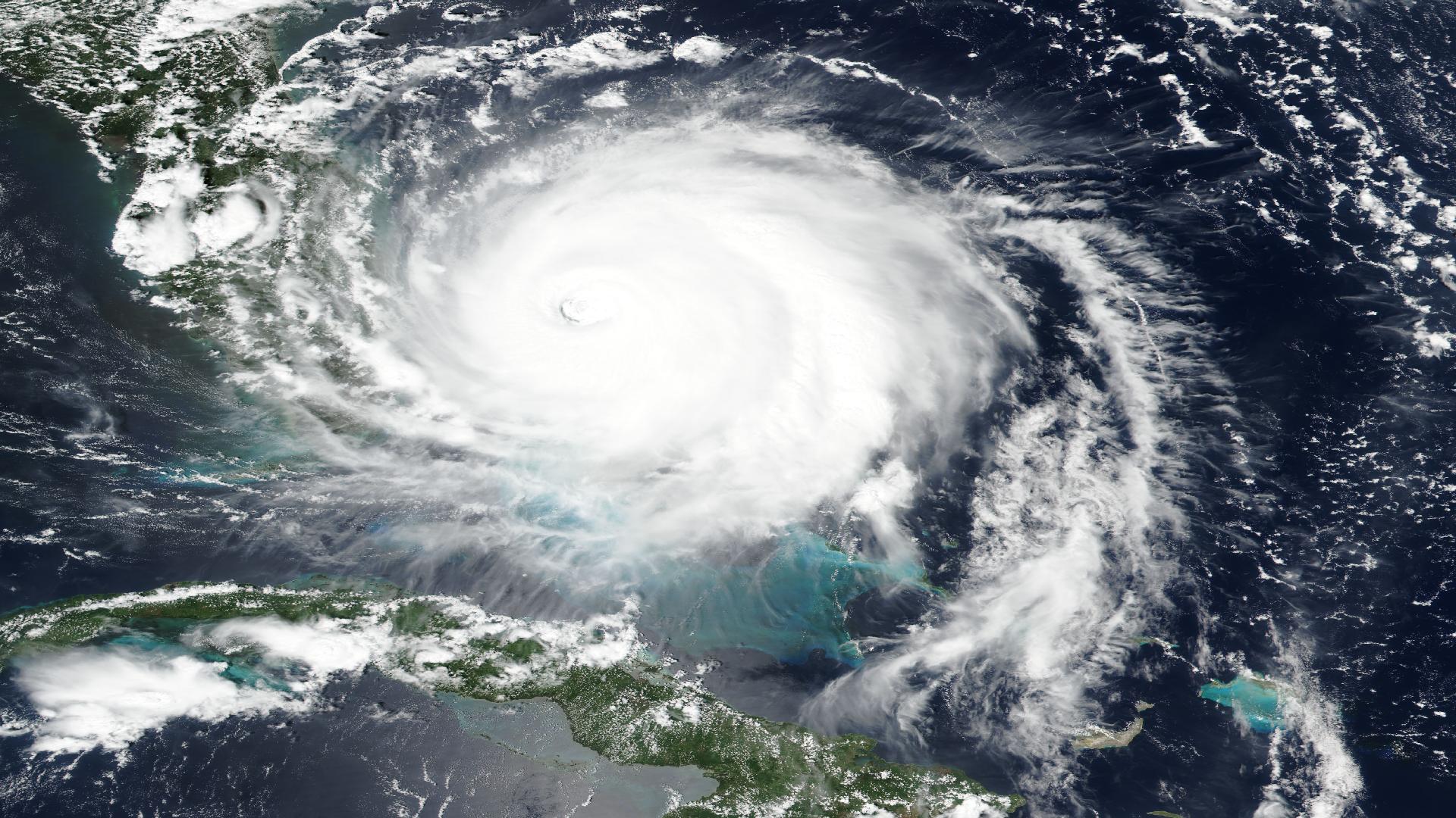 How DisasterAWARE Reconstructs Historic Hurricanes