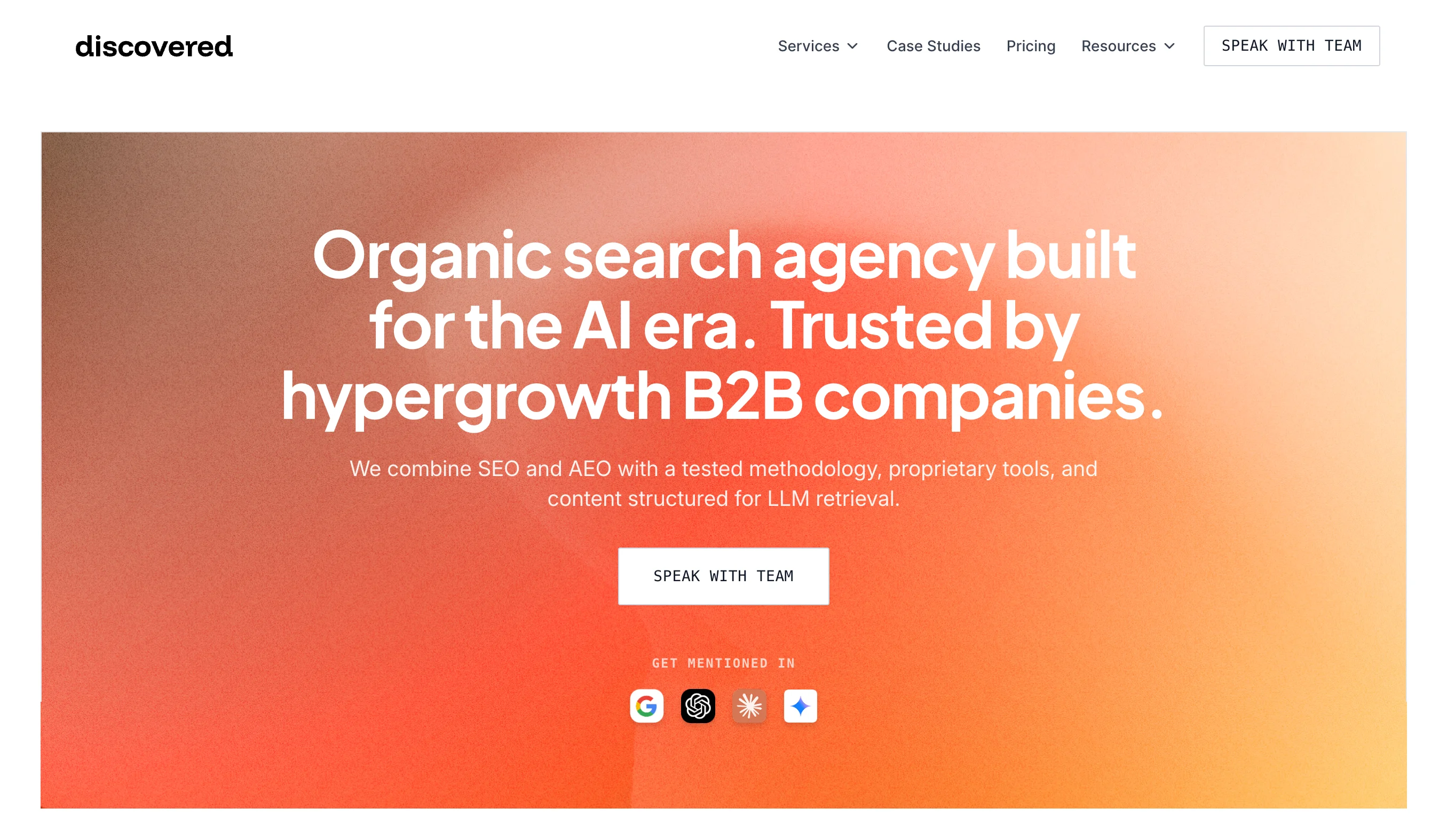 Discovered Labs homepage with headline "Organic search agency built for the AI era" showing logos for Google, ChatGPT, Perplexity, and Claude