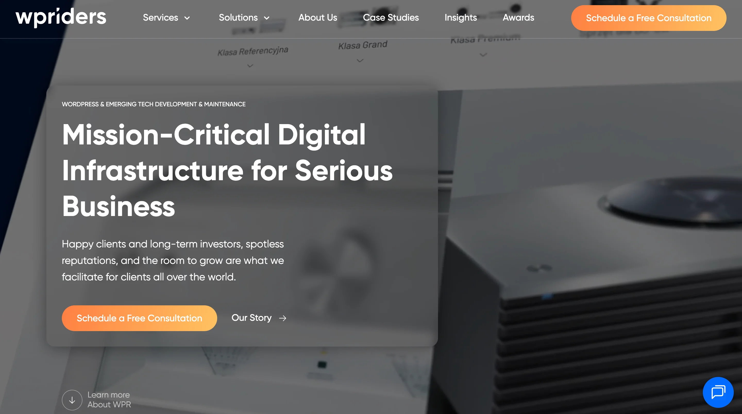 WPRiders homepage with a dark background and the headline "Mission-Critical Digital Infrastructure for Serious Business" alongside a free consultation button