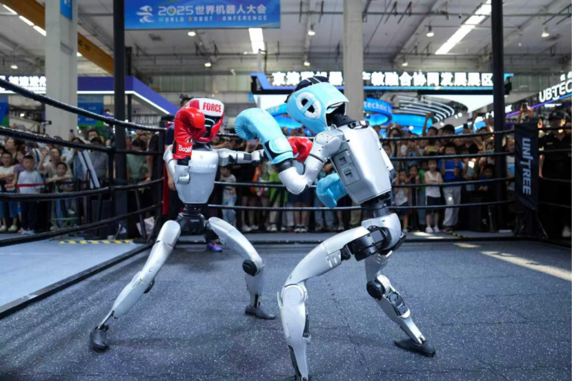 A robot boxing in a boxing ringAI-generated content may be incorrect.