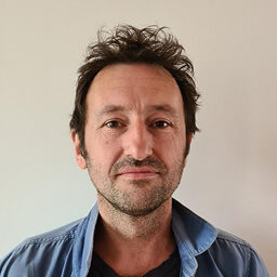Portrait de Mikael Laurent membre du conseil d'administration de Hameaux Légers