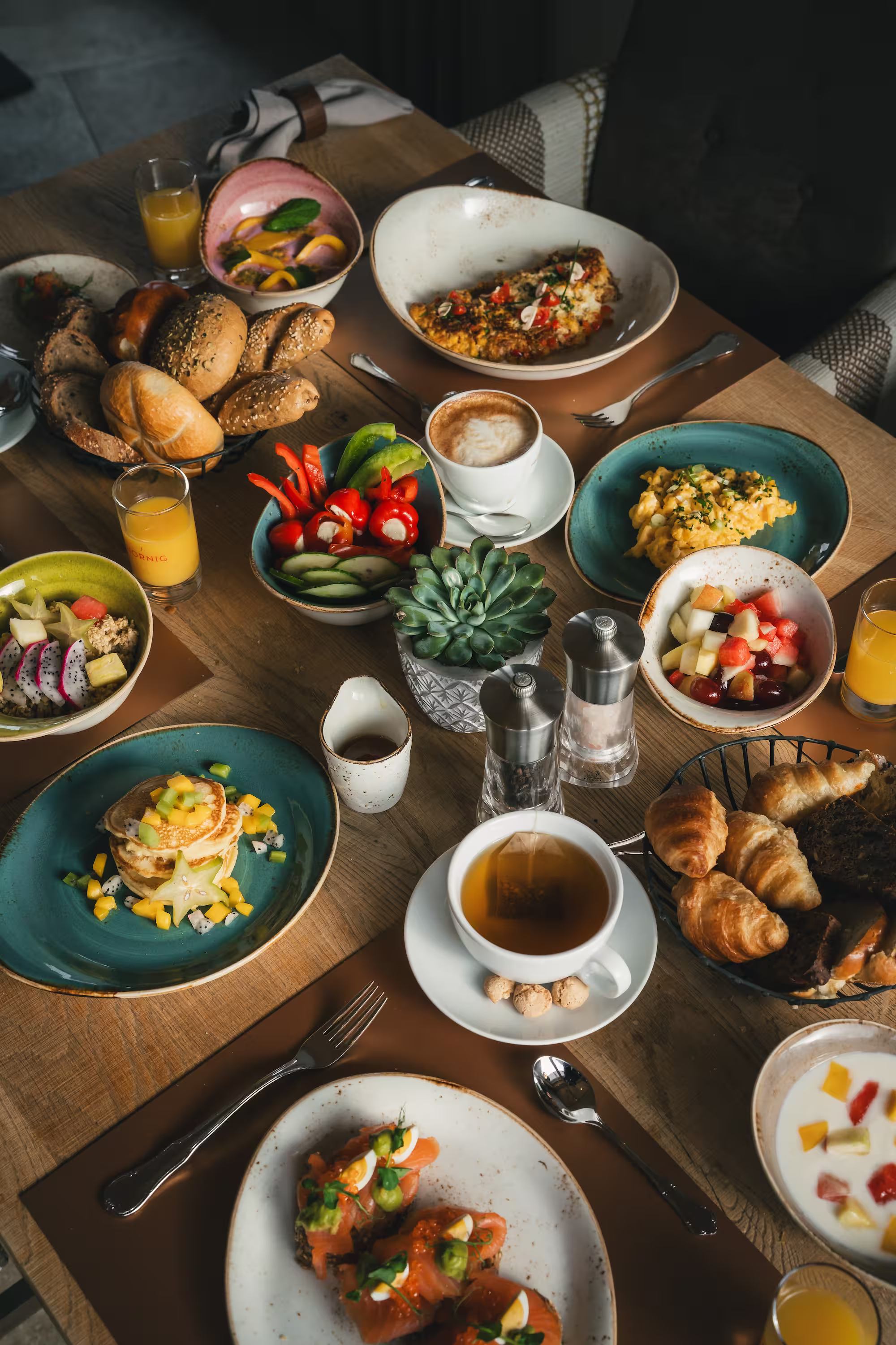 Frühstückstisch im Alpinhotel Berghaus
