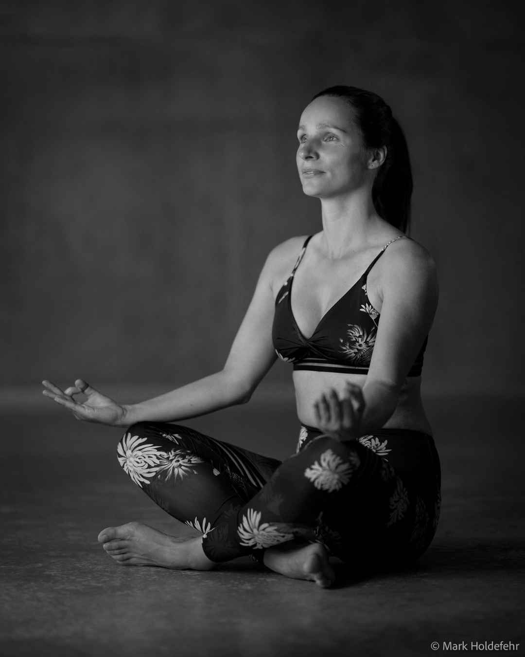 SUN & SKY : Yoga