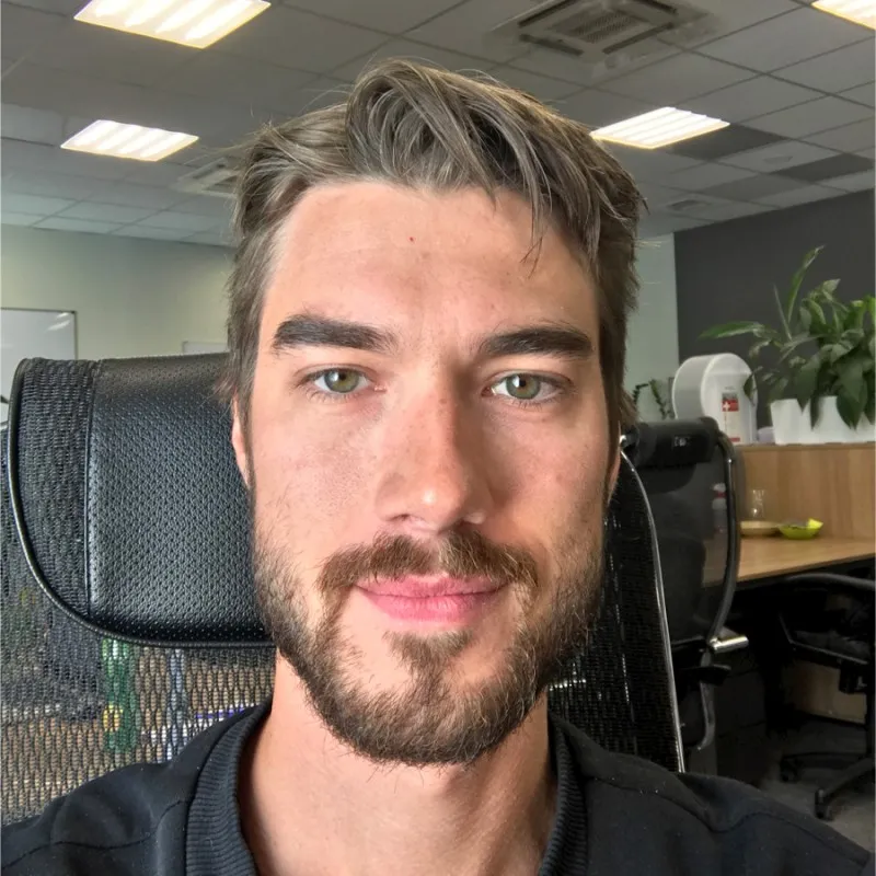 Vadzim Zhuk, Engineering Leader