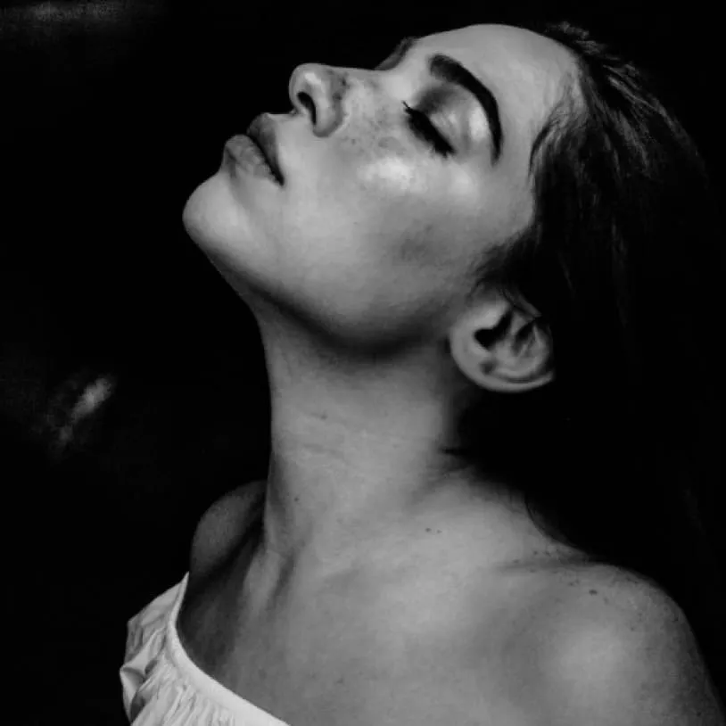 Portraite photo in portfolio
