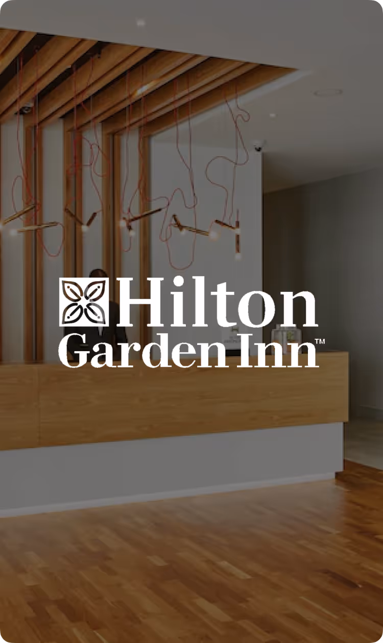 Hilton Garden Inn Dubai, Mall Avenue
