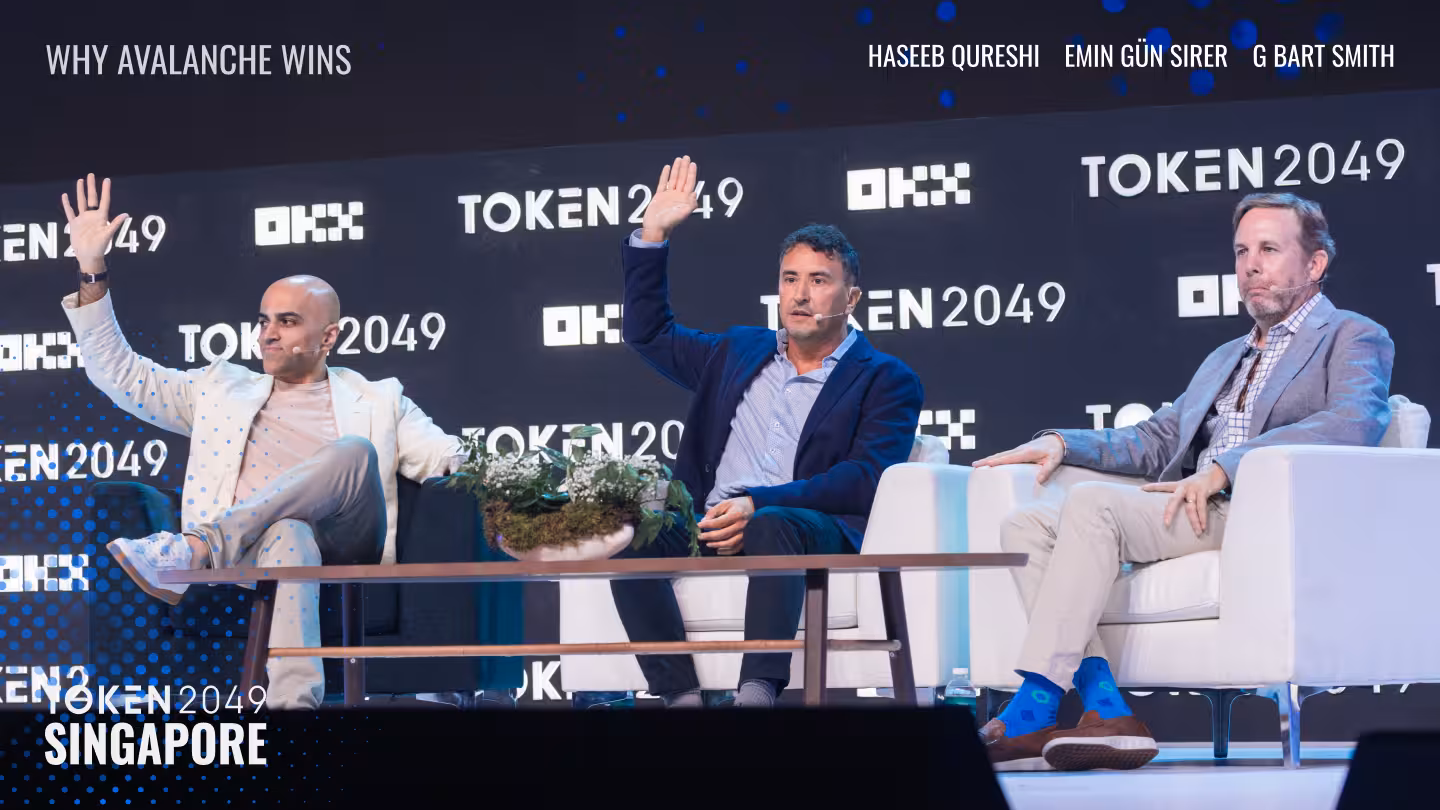 OKX Main Stage - Fireside - Building a  People-Centered Blockchain-3.avif