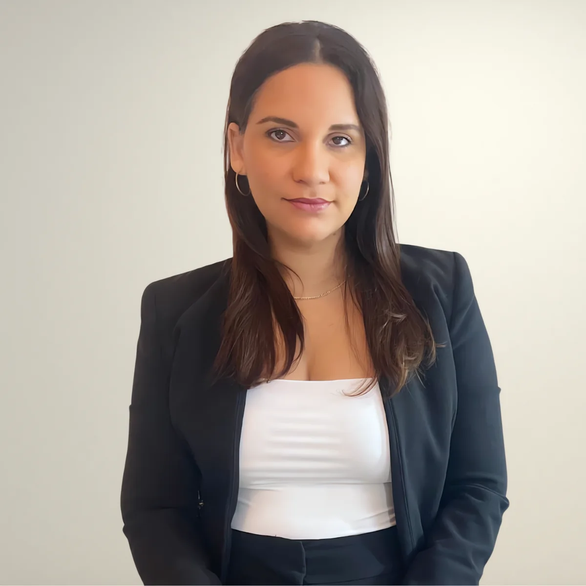 Rosa Espinosa, Marketing Strategy, Narrative Twist