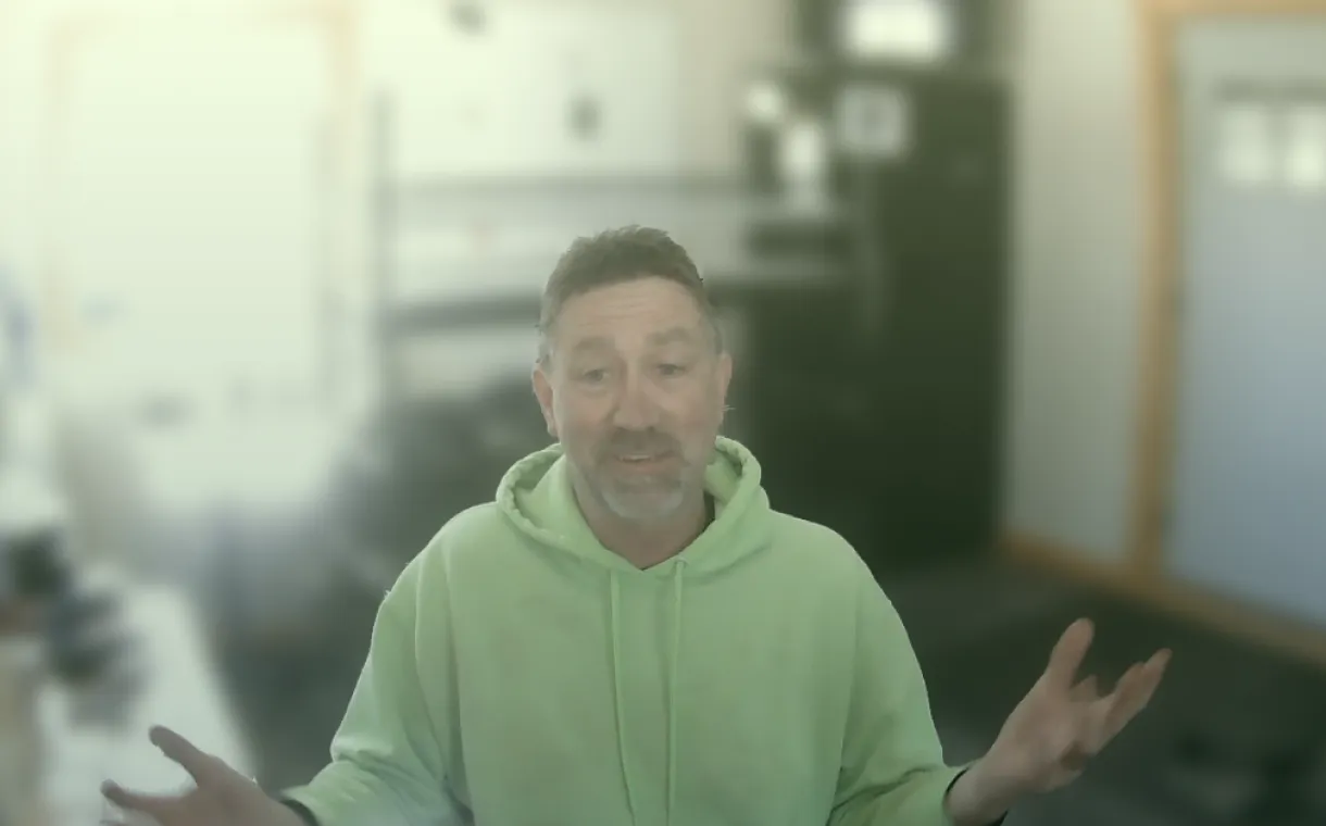 Picture of Natalie, a small business owner who uses Upfirst's AI answering service