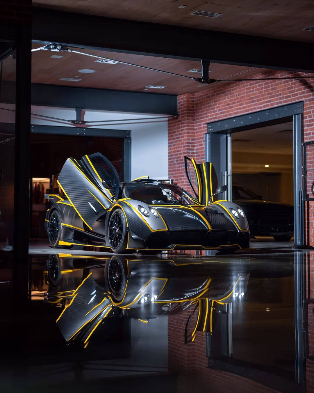Pagani Lease