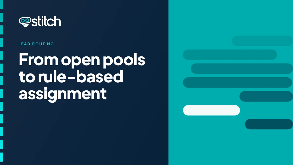 Graphic comparing open-pool and rule-based lead assignment in a WhatsApp team inbox