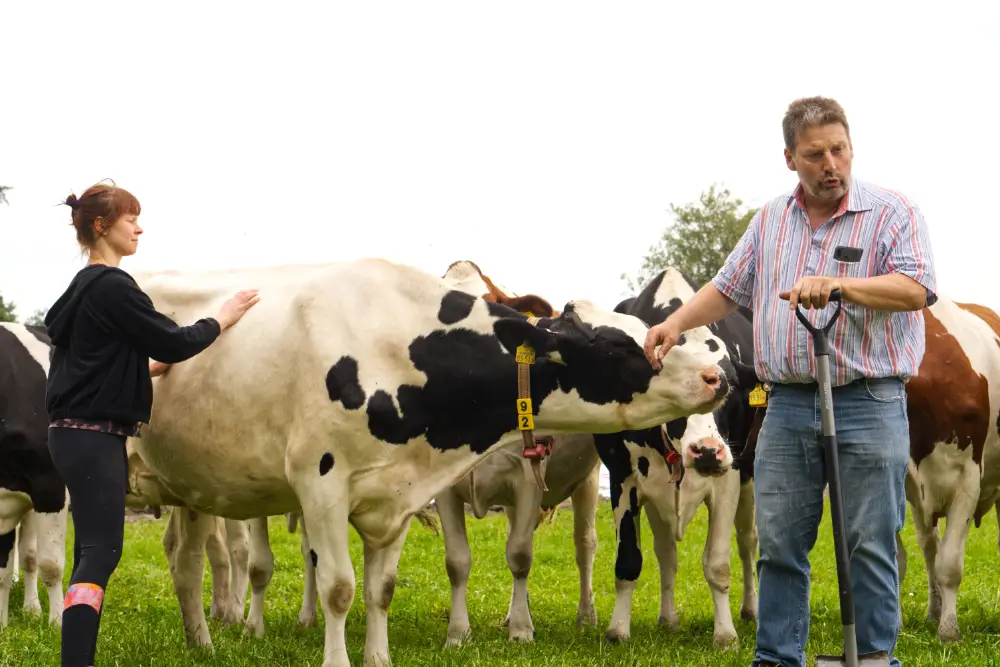 Hoftour mit dem Nachbarn Rolf Windhorst über seine Felder. 

Foto: Mona Hofmann