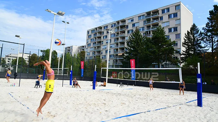 3 terrains de beach volley à Lyon Croix-Rousse
