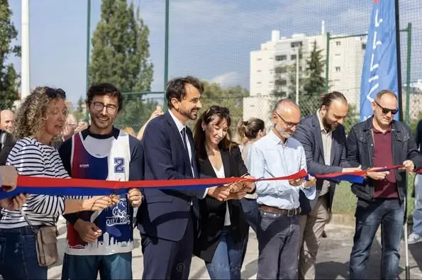  Inauguration des premiers terrains de beach-volley à Lyon en présence de Grégory Doucet maire de Lyon