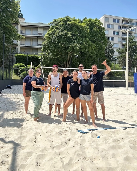 partenaire la BArge Lyon présent lors d'unteam building Beach à la Croix-Rousse