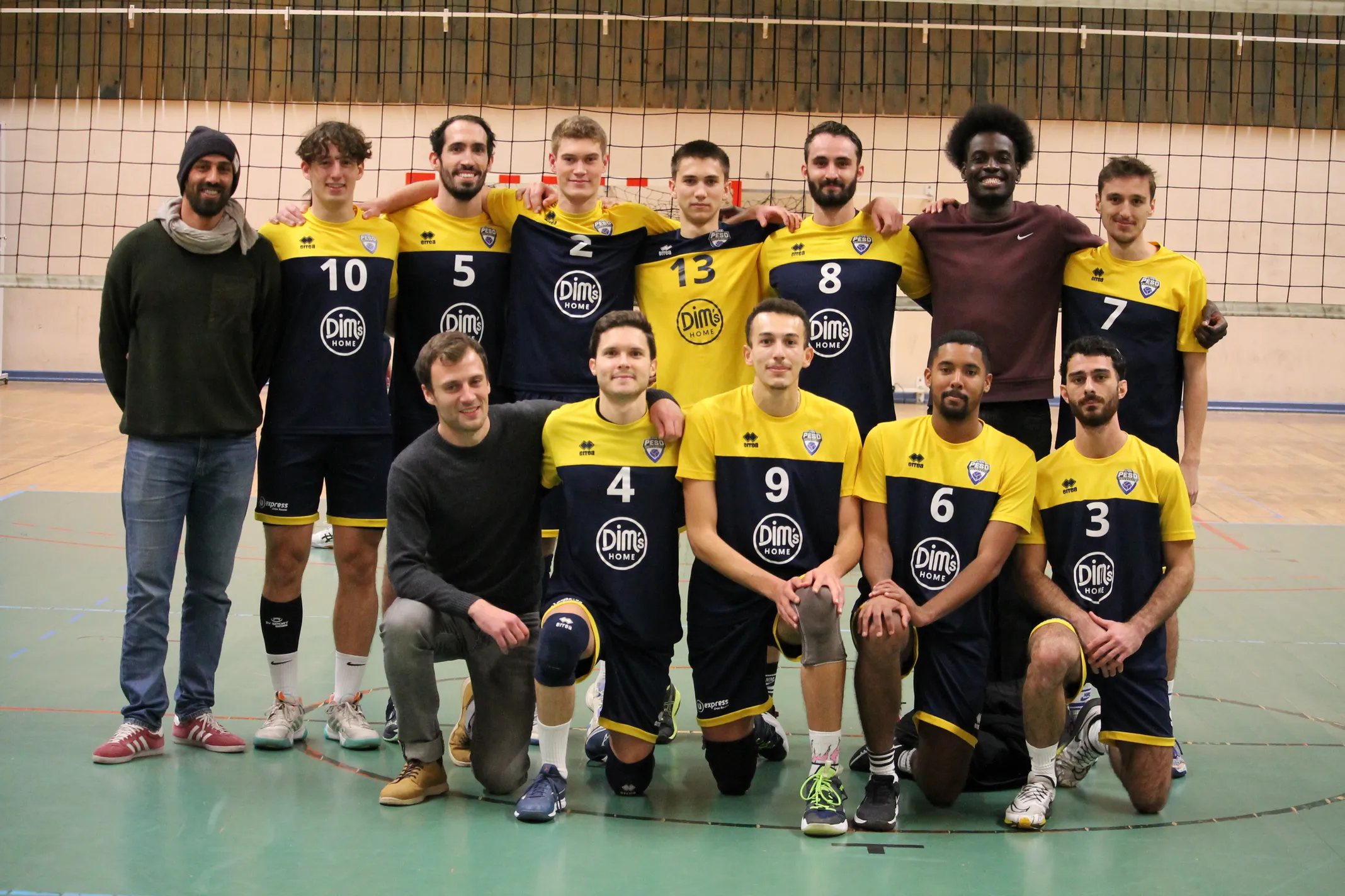 L'équipe des joueurs de Volley Nationale 3 Masculine du club Lyon PESD Volley - saison 2023-2024