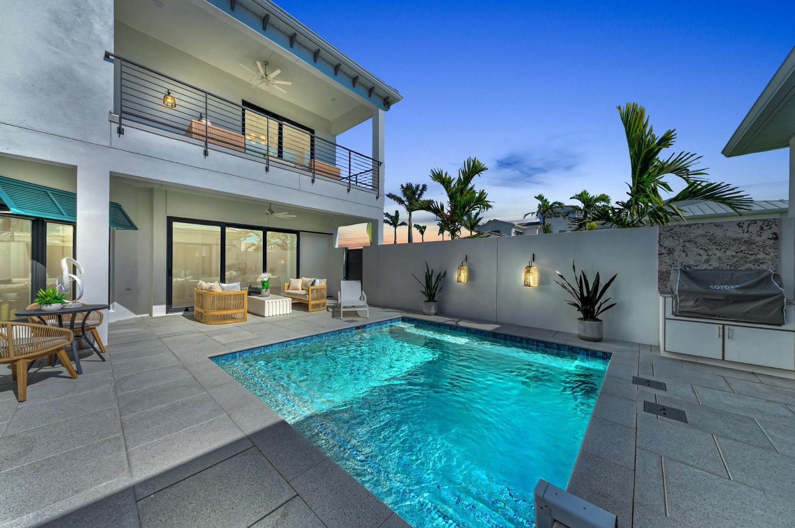 The Benefits of Building a Pool With Your New Home
