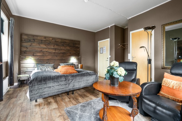 Room Img