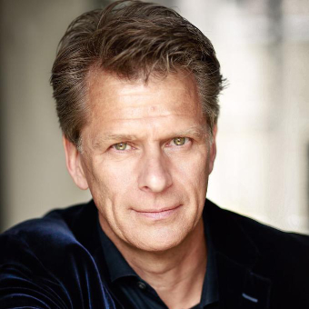 Andrew Castle