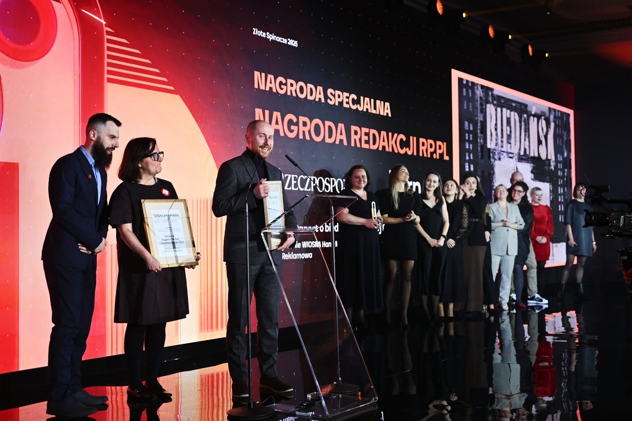 hand made złote spinacze