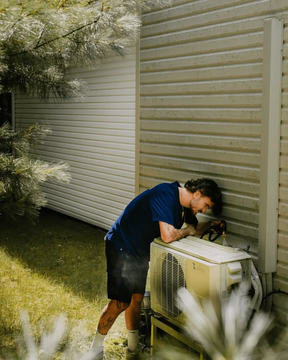 Photo d'un employé de Pureclim au travail