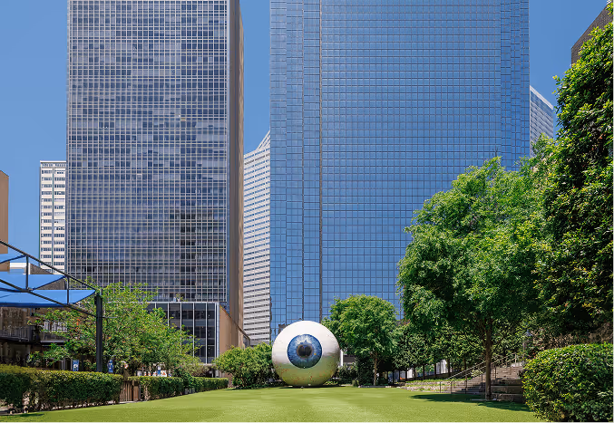 CIM Writes Loan on Dallas Skyscraper