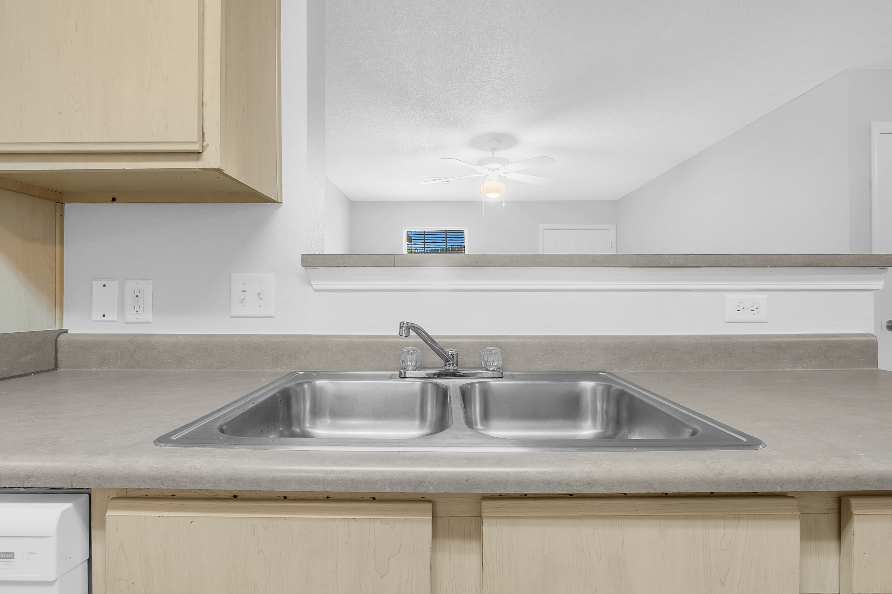 Kitchen sink