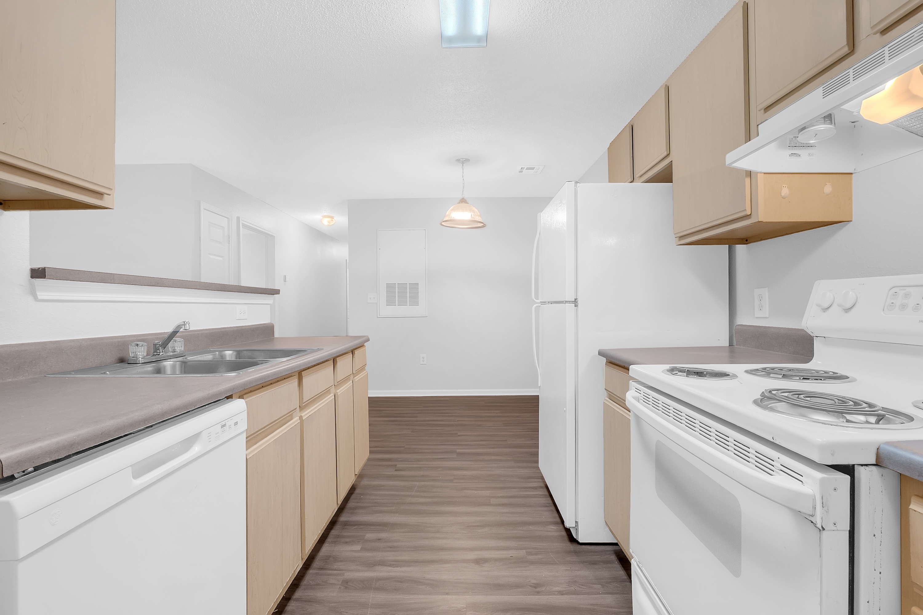 Kitchen to dining