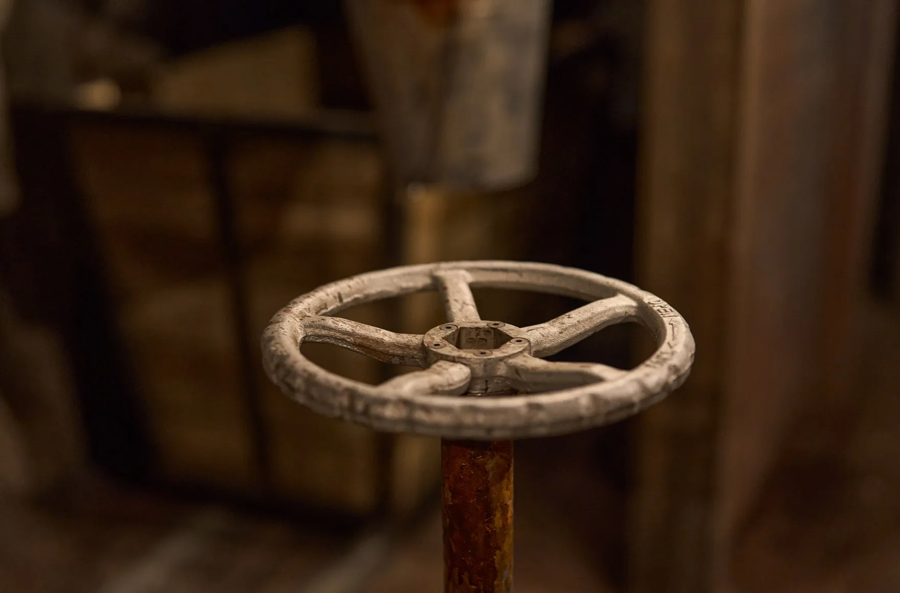 Valve tap puzzle inside Heart of the Mountain, Sydney