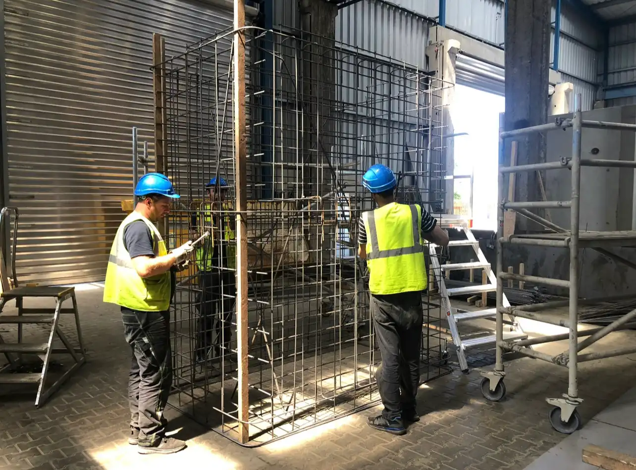 Stahlbetonarbeiten — SOLOMON BAU