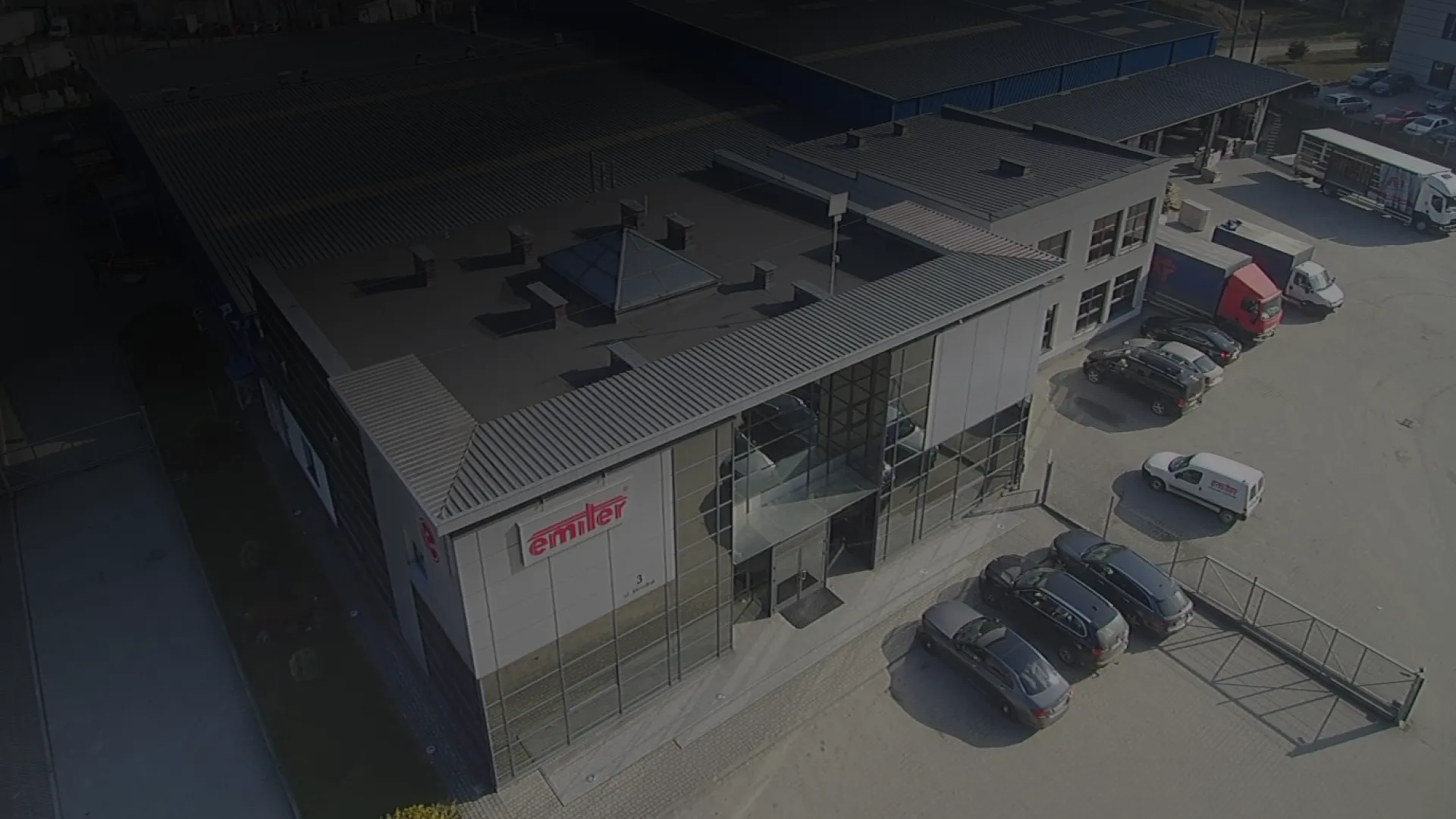 Emiter HQ Hero