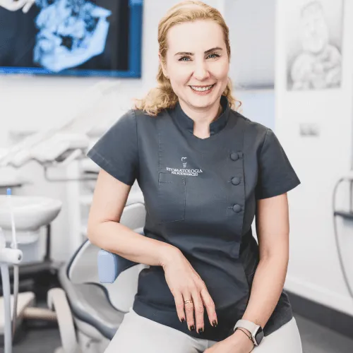 katarzyna-maruszak-burkowska-dentist