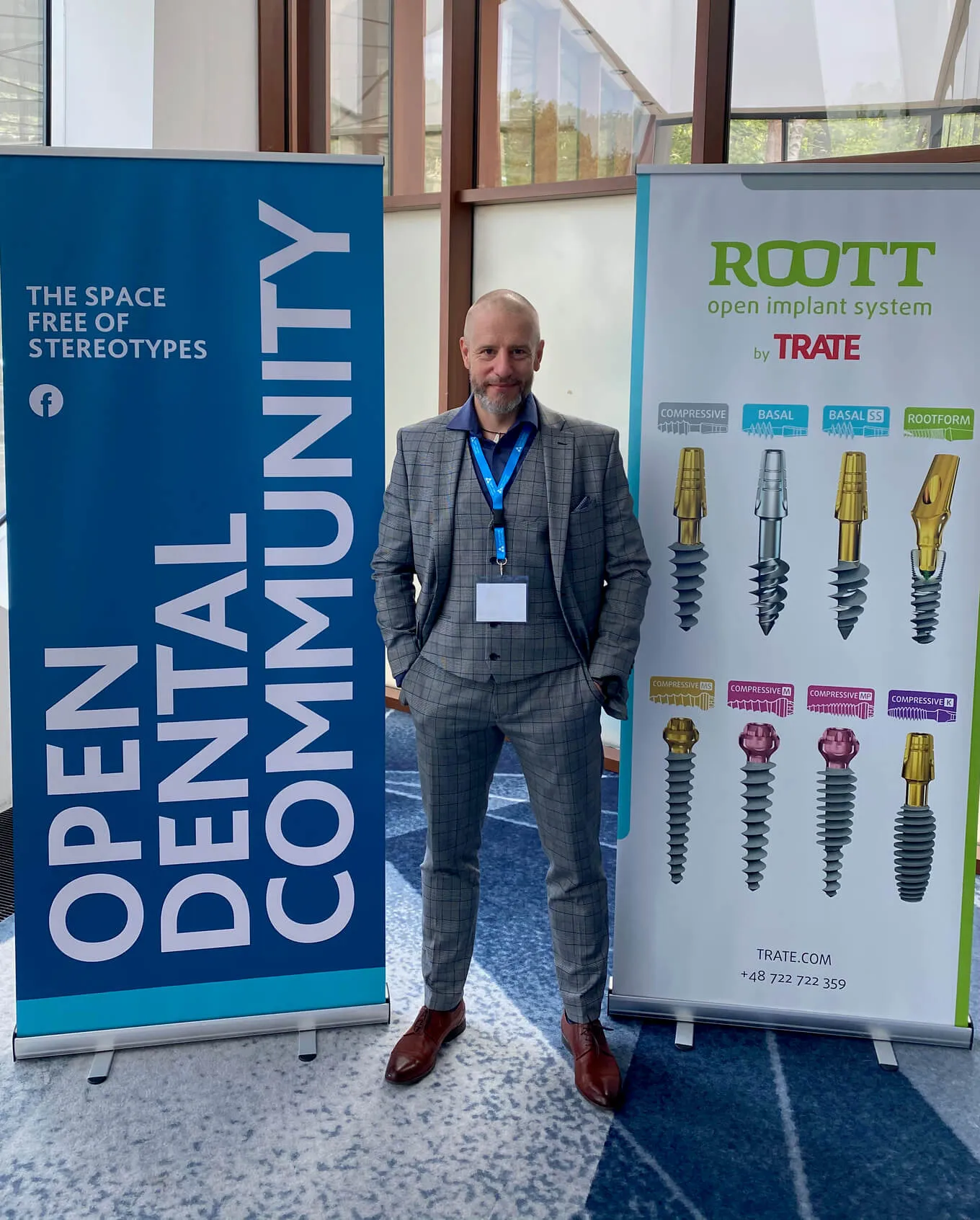 doctor-implantologist-tomasz-cegielski