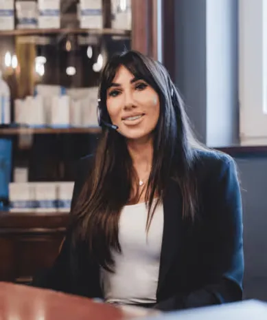 Ewelina-Juszkiewicz-Receptionist-and-Consierge