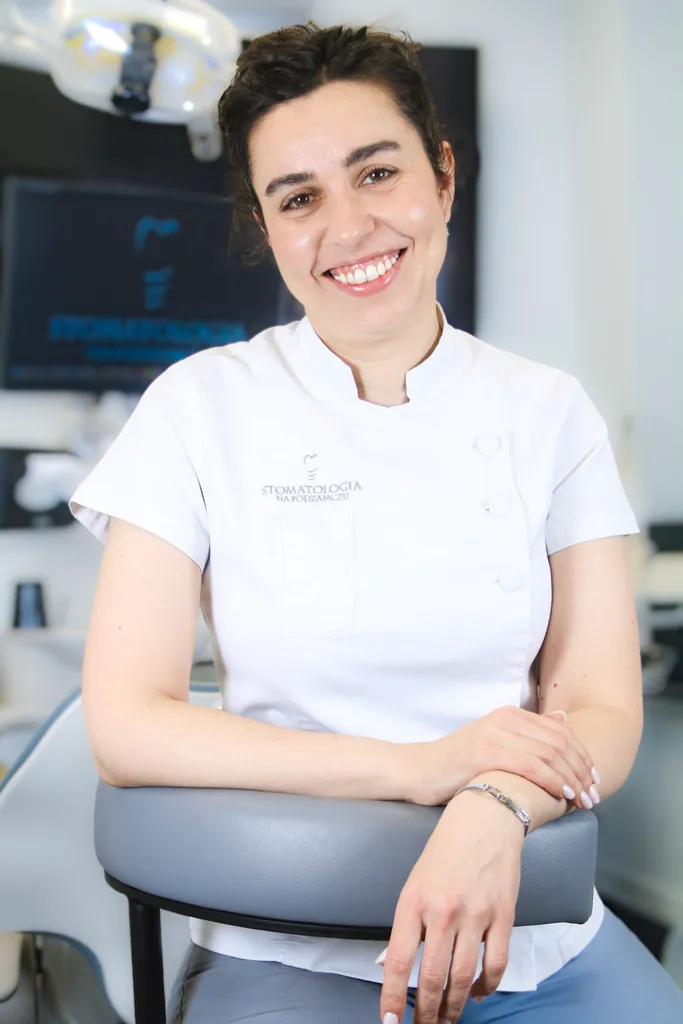 jagoda-czarny-dental-assistant