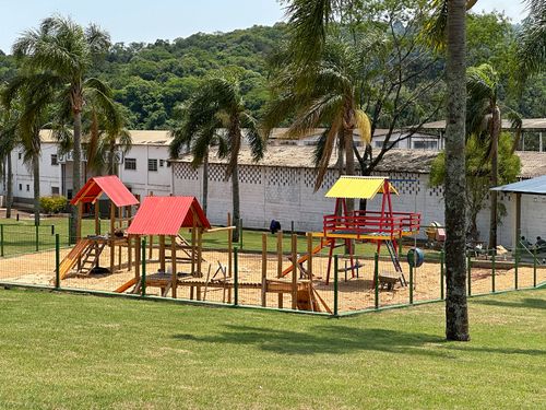Parque diversão infantil