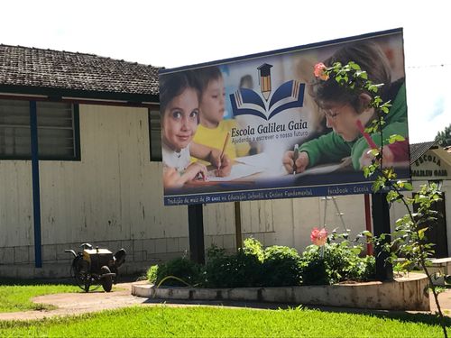 Fachada da escola galileu gaia