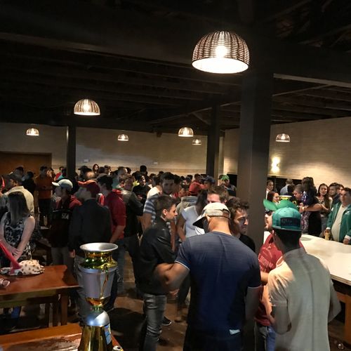 Confraternização no ginasio