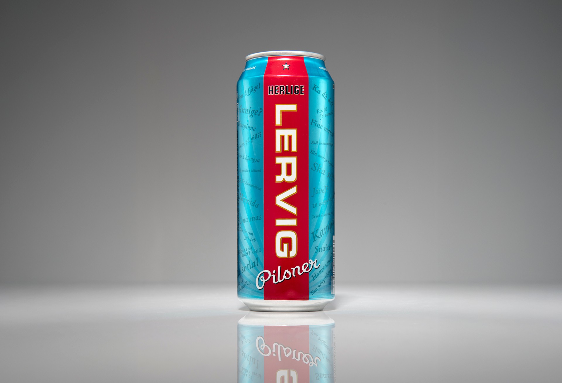 Ska sei! Design av Lervigs aller første pilsner på boks. 