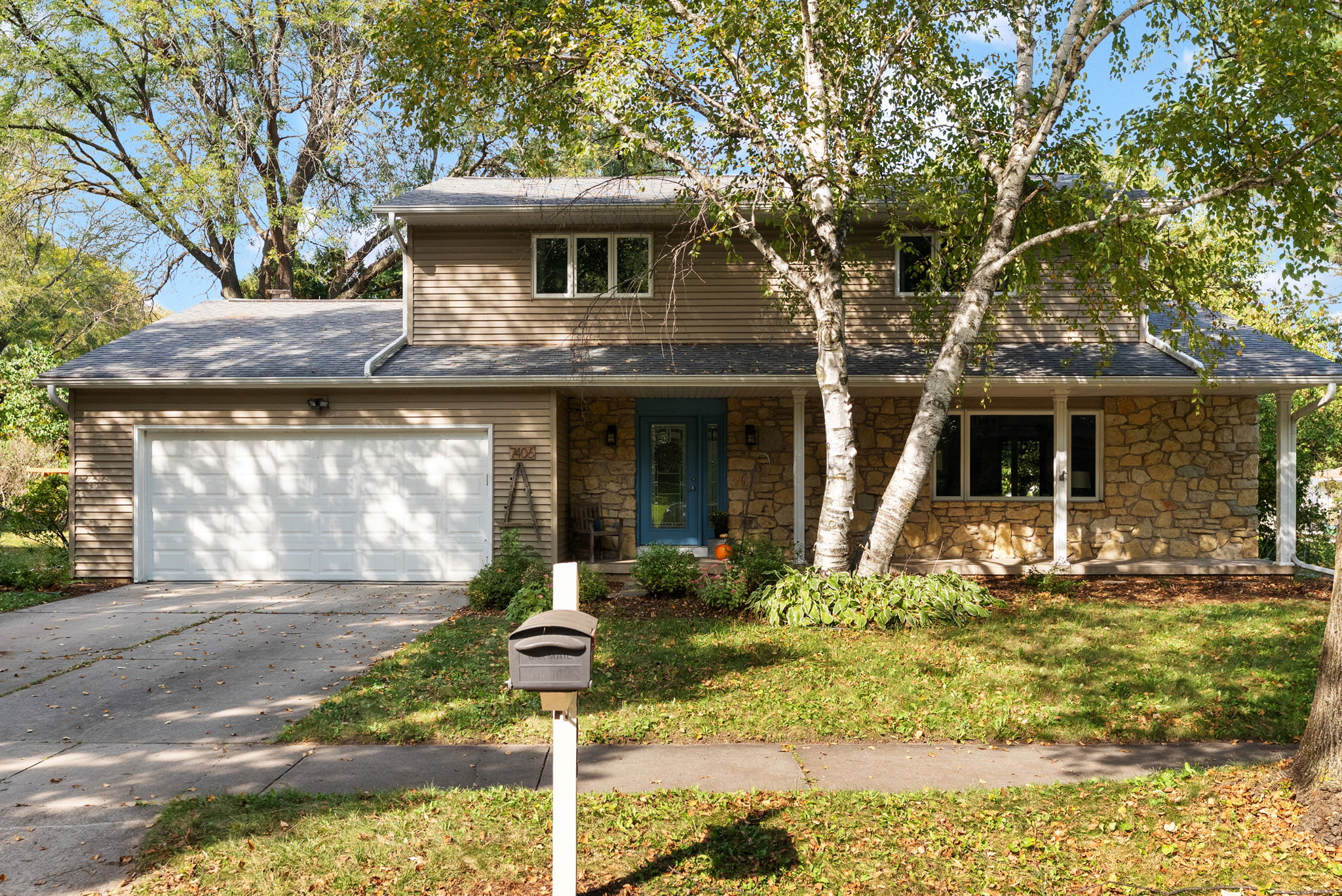 West Madison Home Near Walnut Grove Park